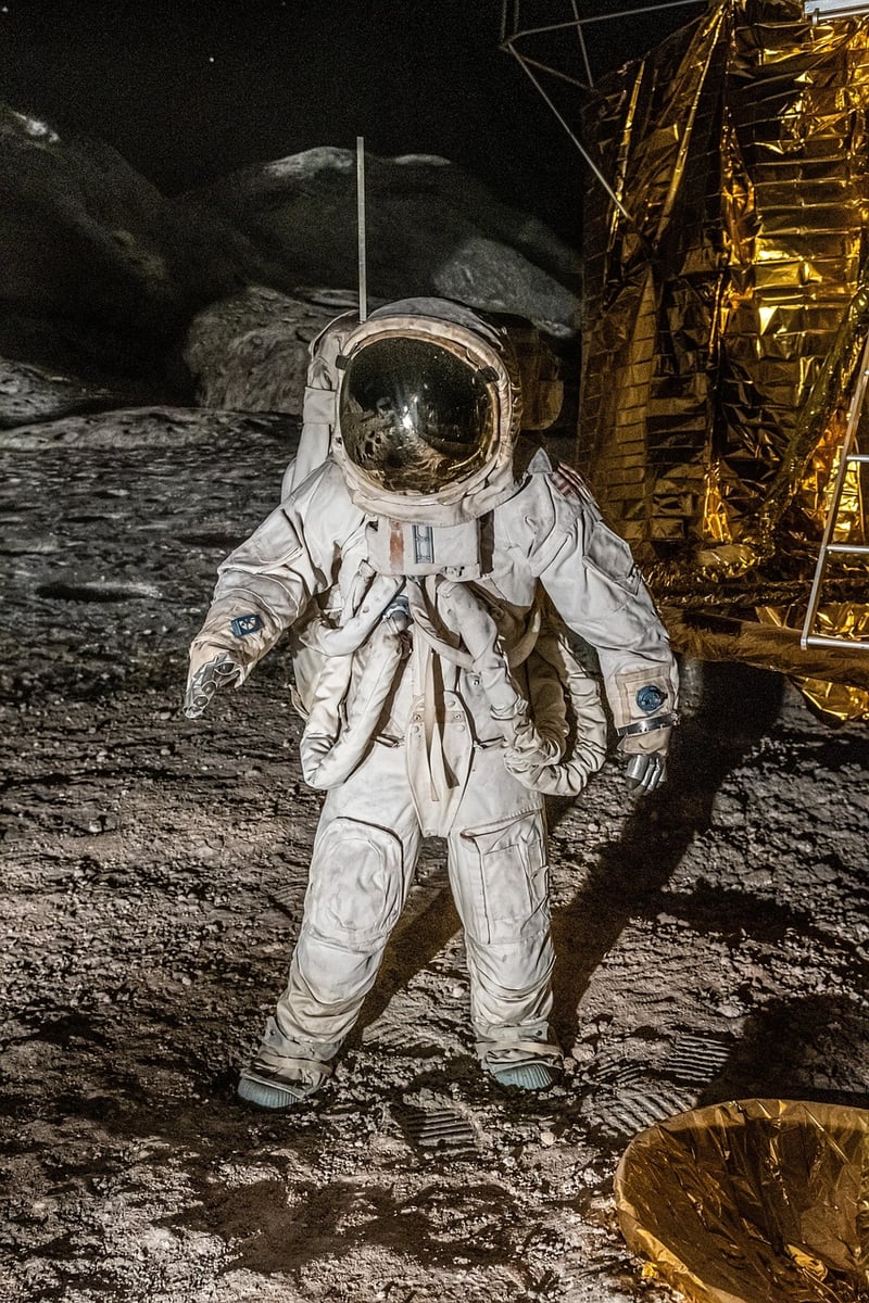 Astronaut Moon Landing